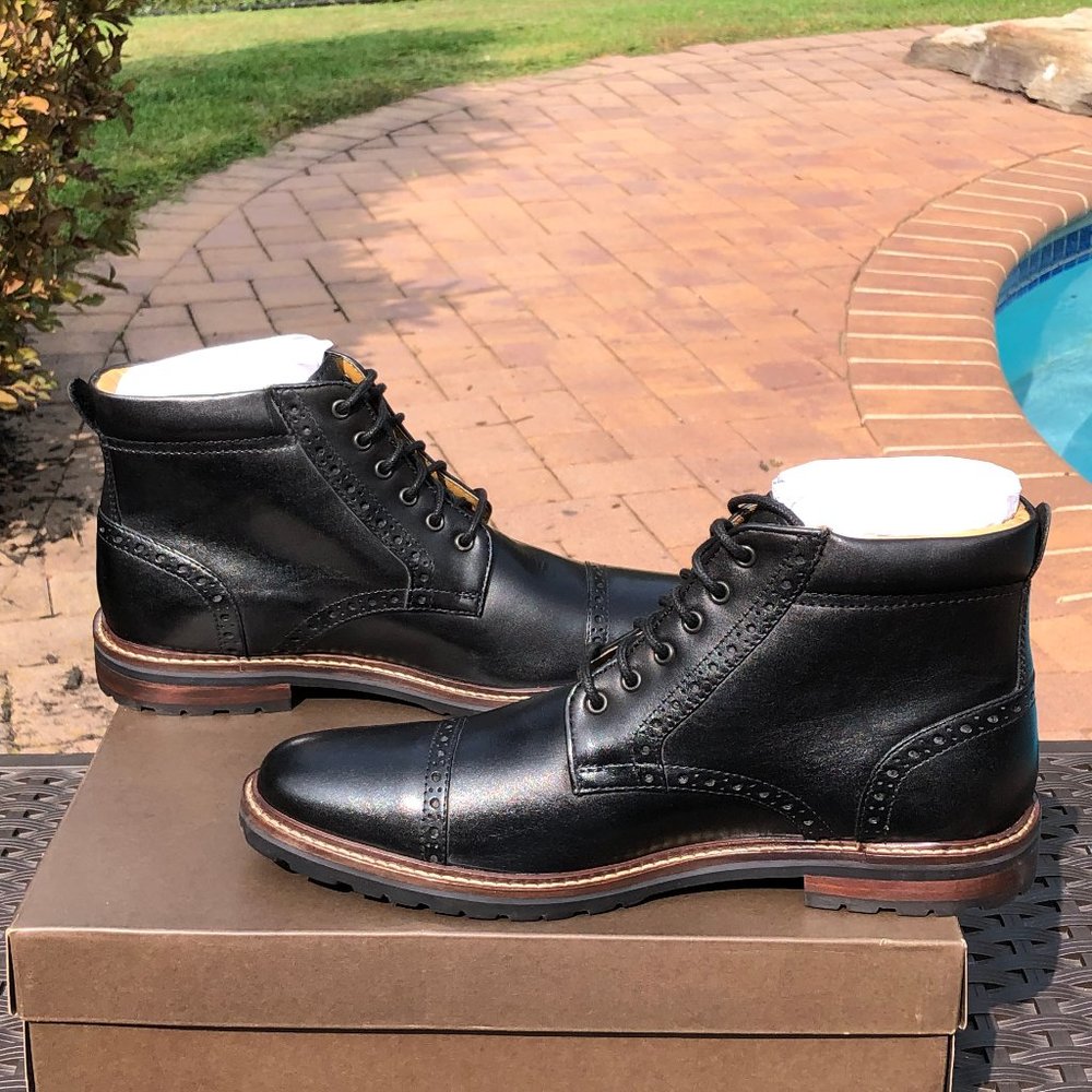 Florsheim Fenway Black Leather Brogue Cap Toe Boot - Picture 9 of 12